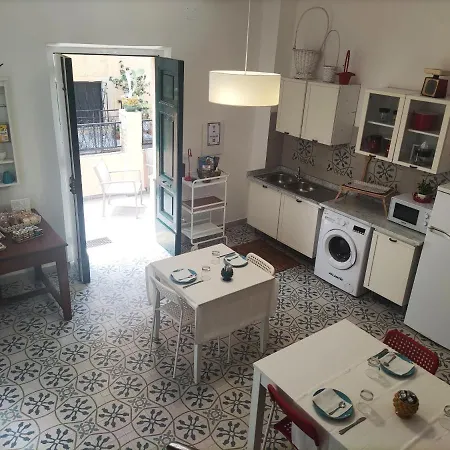 La Mulasciara, Scilla Scilla