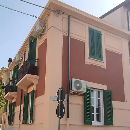 Pensión La Mulasciara, Scilla