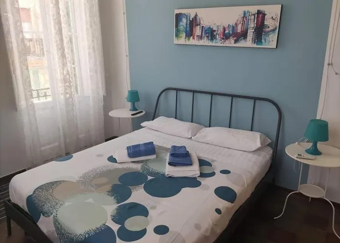 לינה וארוחת בוקר La Mulasciara,