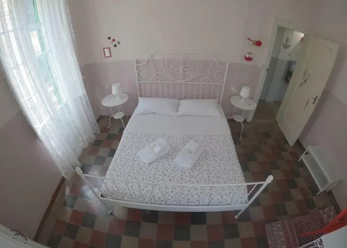 La Mulasciara, 3* Scilla